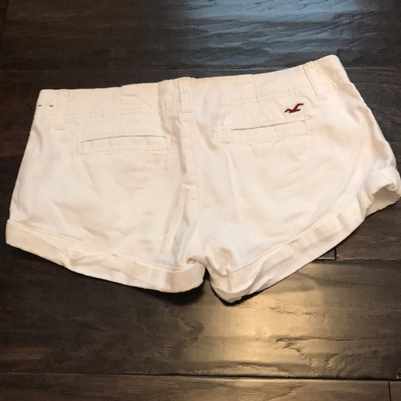 Hollister shorts! - Picture 2 of 3